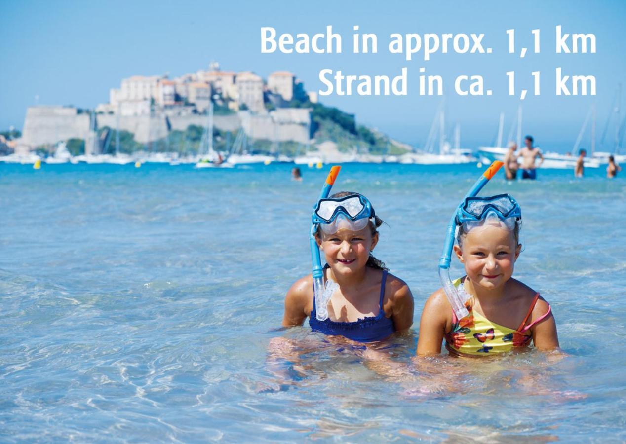 Feriendorf La Mora Calvi  Eksteriør bilde